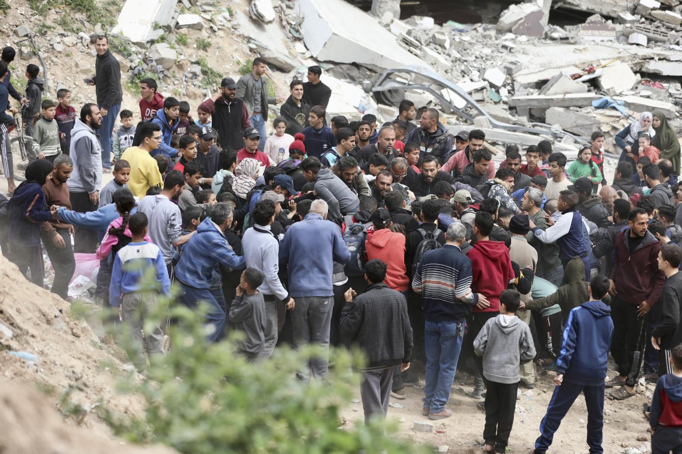 Gaza, rinviato voto Onu su cessate il fuoco. Israele: “Con Guterres Nazioni Unite antisemite”