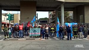 Sciopero Vigili del fuoco a Torino, De Nigris: “Qui per rivendicare sicurezza sul lavoro”