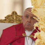 Papa Francesco non legge omelia in messa Domenica delle Palme