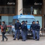 Milano, da oggi scattano le “zone rosse” per i pregiudicati: ecco dove