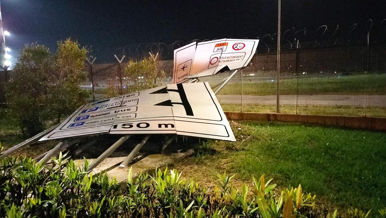 Maltempo, tornado su aeroporto Trapani Birgi