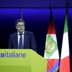 Poste, Giorgetti: “Cessione intera quota Mef controvalore di 4,4 miliardi”