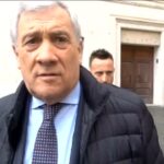 Caso Salis, Tajani: “Catene non vanno bene. Politicizzare non a porta risultati positivi”