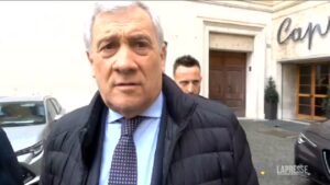 Caso Salis, Tajani: “Catene non vanno bene. Politicizzare non a porta risultati positivi”