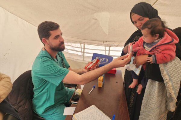 Gaza, Cesvi distribuisce 18 tonnellate cibo a bambini della Striscia