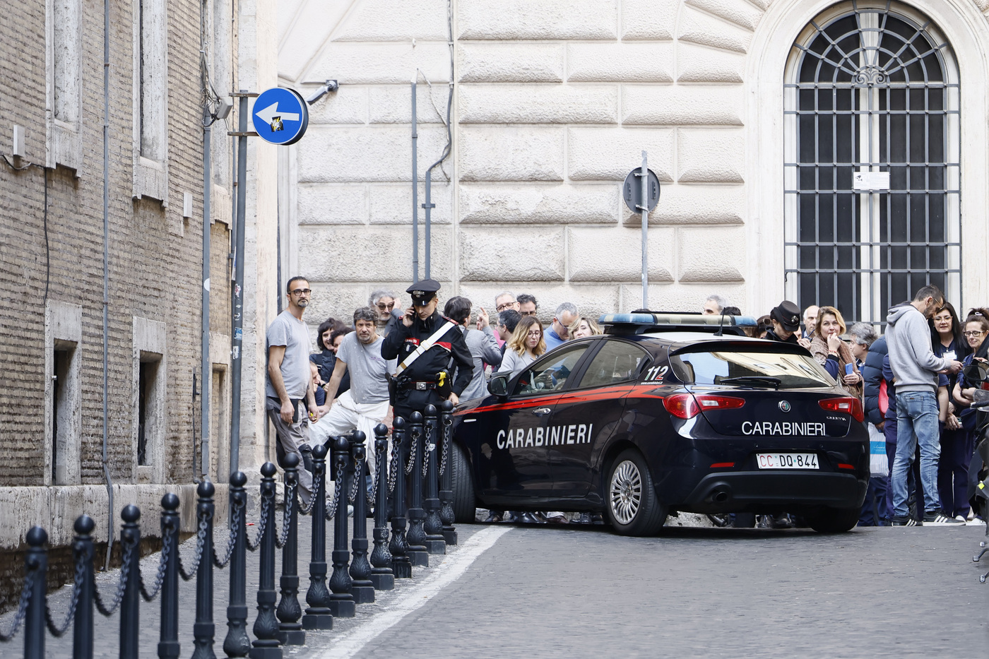Roma, allarme bomba al Todis nel quartiere Tuscolano