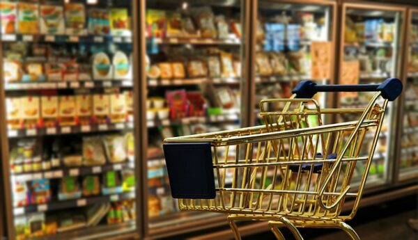 Inflazione torna a salire a marzo, +1,3% su anno