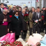 Mosca, ambasciatori stranieri depongono fiori sul luogo dell’attentato