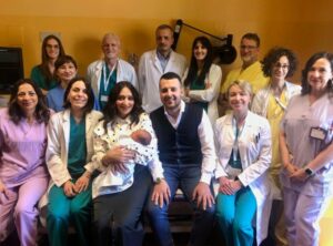 Torino, partorisce dopo rimozione tumore alla tiroide al quarto mese di gravidanza