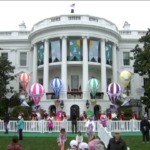 Usa, in migliaia alla Casa Bianca per la ‘Caccia alle uova’ di Pasqua