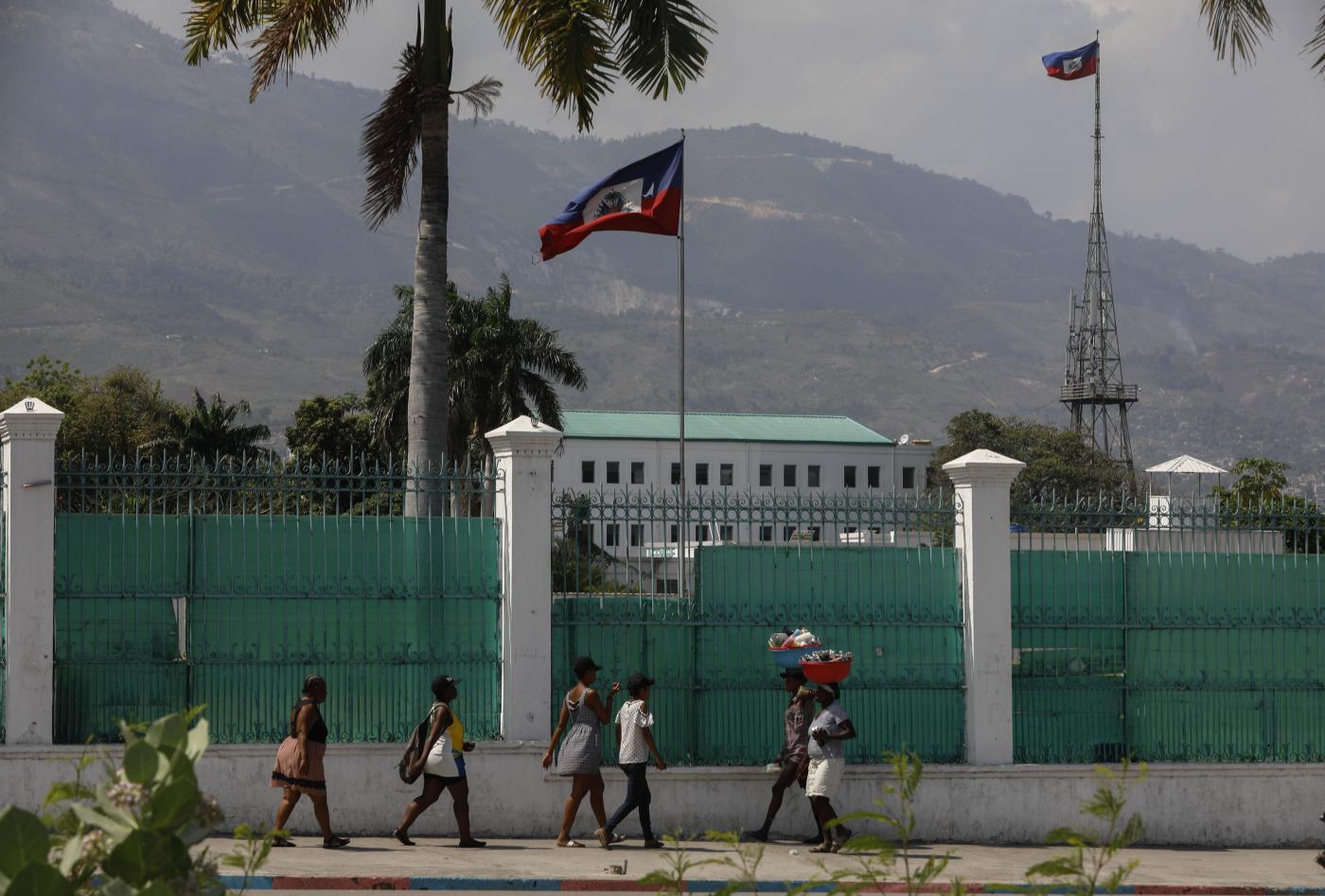 Haiti, bande armate attaccano Palazzo Nazionale