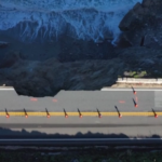 California, forti piogge causano il crollo di una corsia lungo l’iconica Highway 1