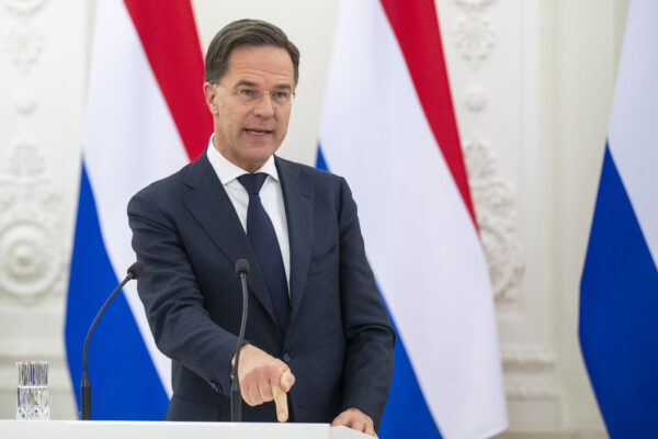 Nato, avanza nome di Rutte per guida Alleanza