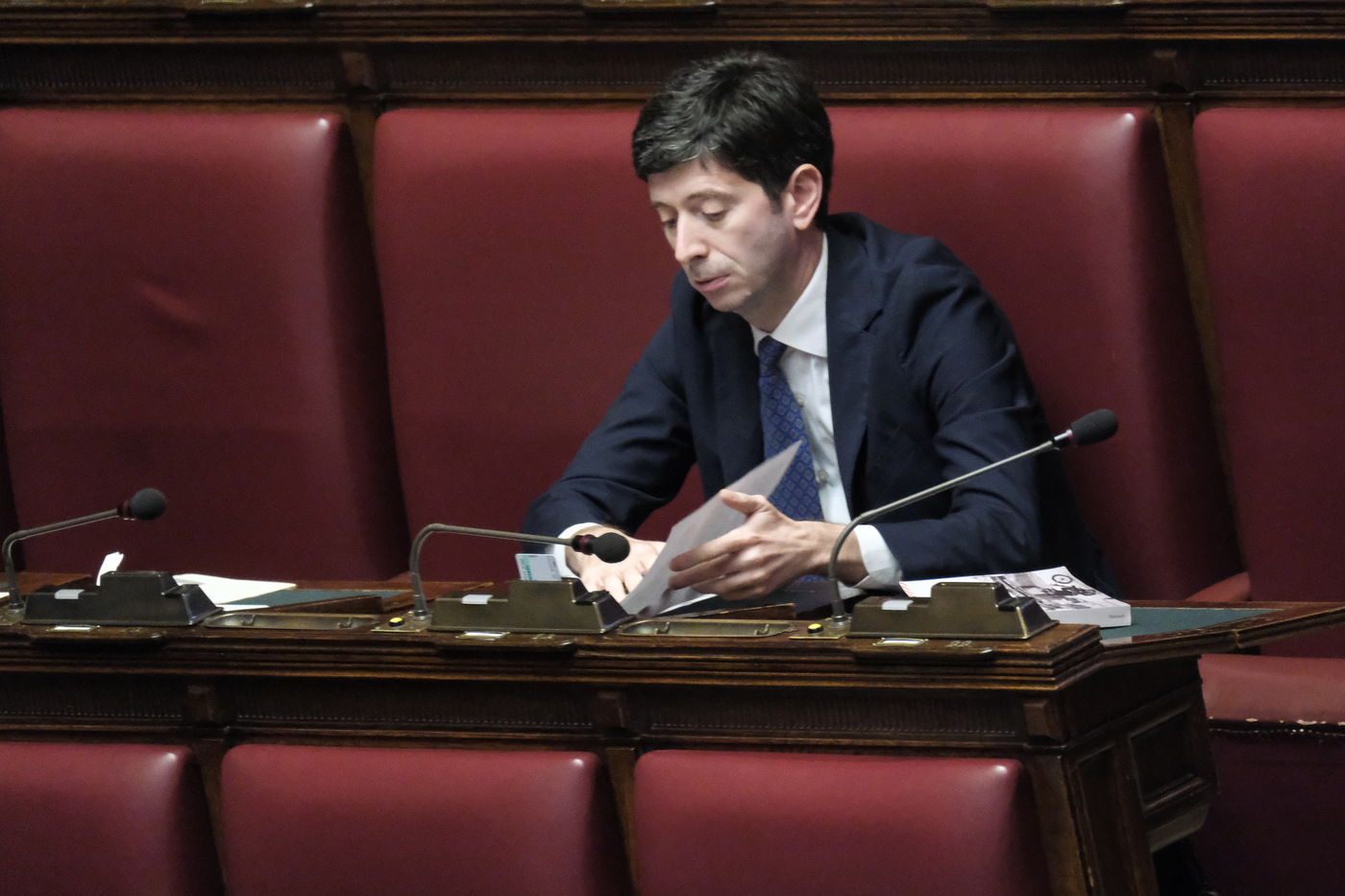 Vaccini Covid, archiviato ultimo procedimento a carico Speranza