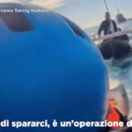 Migranti, gli spari della guardia costiera libica contro la nave ong Mare Jonio