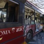 Roma, scontro tra autobus in zona Monte Mario: 9 feriti