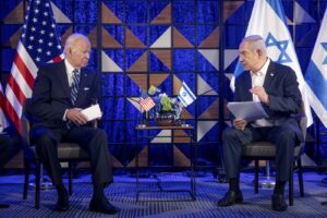 Gaza, Biden sente Netanyahu: “Sostegno Usa dipenderà da passi per civili”