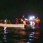 Migranti, a Lampedusa 3 sbarchi nella notte: hotspot al collasso