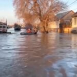 Russia, cede diga a Orsk: migliaia di persone evacuate