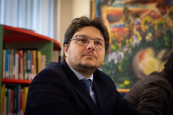 Tavolo di confronto tra esponenti del Partito Democratico ed il Movimento Cinque Stelle in occasione delle elezioni regionali in Piemonte