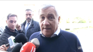 Bari, Tajani: “Mal costume politico della sinistra da censurare”