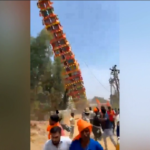India, carro alto 35 metri cade al suolo durante festa religiosa