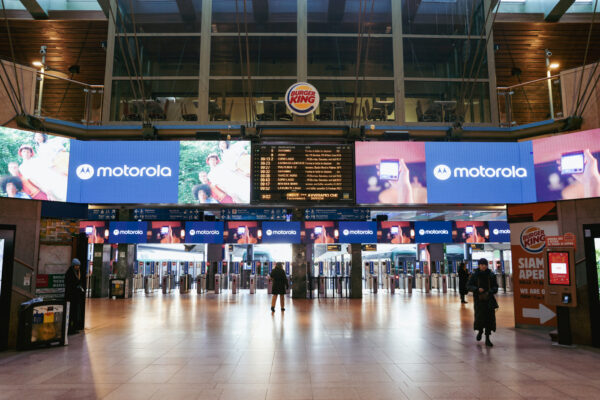 Lo sciopero dei trasporti Atm e Trenord a Milano