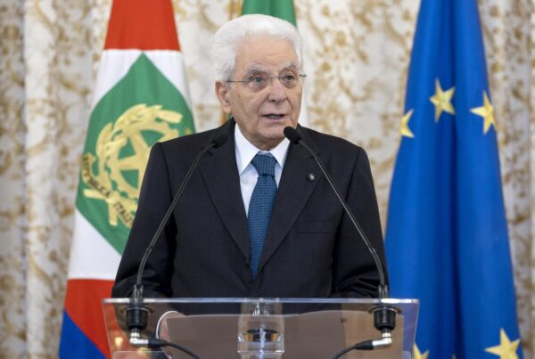 Mattarella riceve rappresentanza della Polizia di Stato