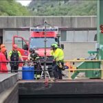 Esplosione Suviana, vigili del fuoco e sommozzatori in azione all’interno della struttura