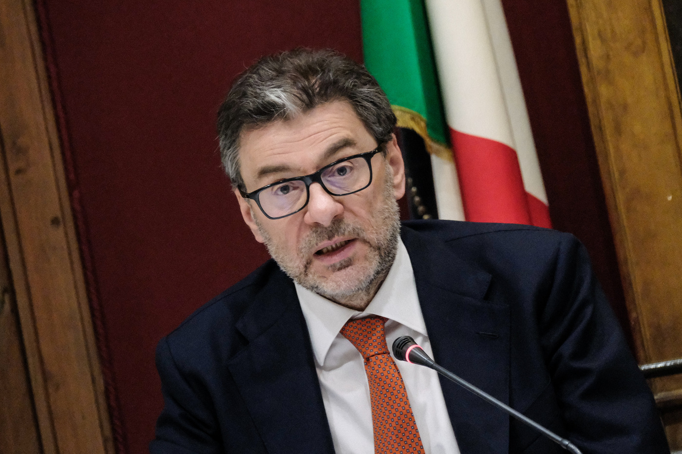 Def, Giorgetti: “Nuovo documento il 20/9, speriamo anche prima”