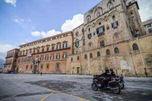 Commissione Antimafia chiede atti inchieste Bari, Torino e Palermo