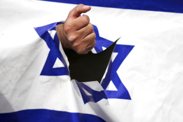 Israele si prepara ad attacco Iran entro 24-48 ore, Netanyahu riunisce vertici