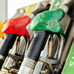 Carburanti, in centinaia di impianti benzina venduta ad oltre 2,5 euro al litro