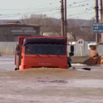 Inondazioni in Russia, continua a salire il livello dell’acqua