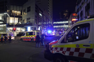 Australia, attacco in un centro commerciale a Sydney: sette morti