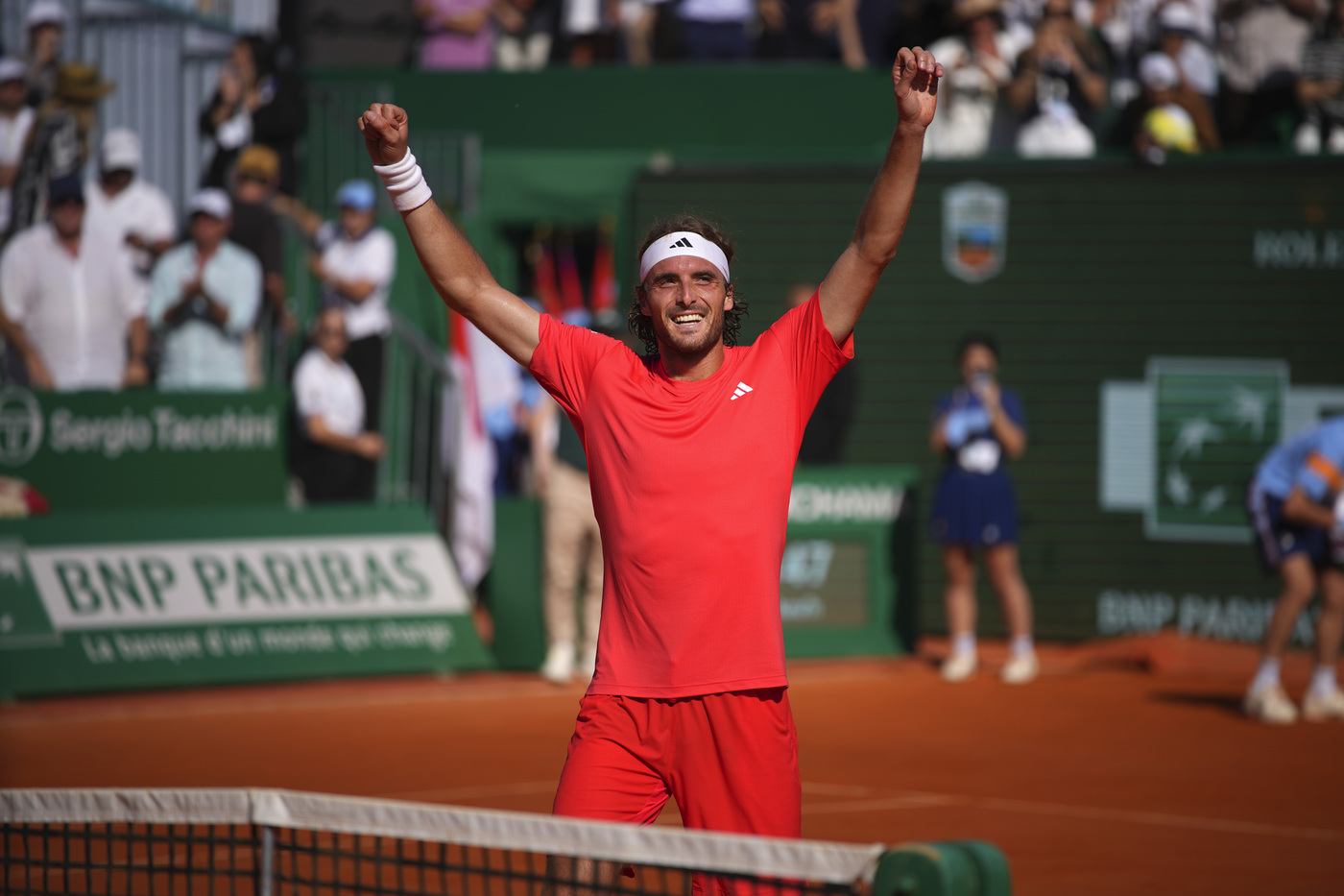 Atp Montecarlo, titolo a Tsitsipas: Ruud battuto in due set