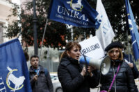 Sit-in di UniRai davanti la sede di viale Mazzini