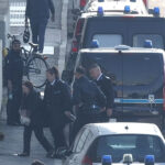 Strage Erba, decisione su revisione il 10 luglio. Difesa: “Dinamiche incompatibili con presenza coniugi”