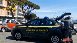 Napoli, scoperti 47 parcheggiatori abusivi