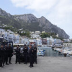 G7 Capri, tensioni tra manifestanti e forze dell’ordine