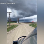 Usa, tornado attraversa l’Iowa: le immagini sono impressionanti