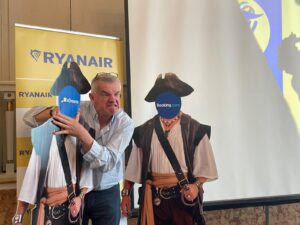 Ryanair, O’Leary: “Agenzie di viaggio pirati e Antitrust ‘Jack Sparrow’”