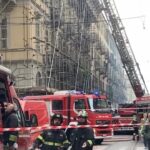 Torino, rogo in un edificio in via Vanchiglia: le immagini