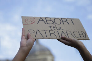 Aborto, Ue: “Emendamento al decreto italiano non c’entra nulla col Pnrr”