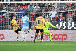 Genoa-Lazio 0-1, decide un gol di Luis Alberto