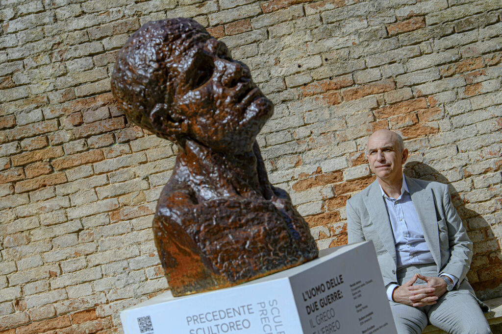 Galleria foto 'Venezia, le ‘Teste Elleniche’ dello scultore George Petrides: le foto' - foto 8