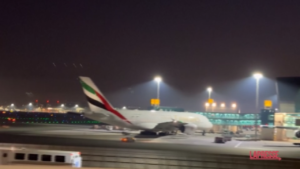 Dubai, aeroporto internazionale riprende operazioni dopo piogge record