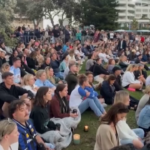 Sydney, veglia di preghiera per vittime attentato 13 aprile: applausi e candele accese