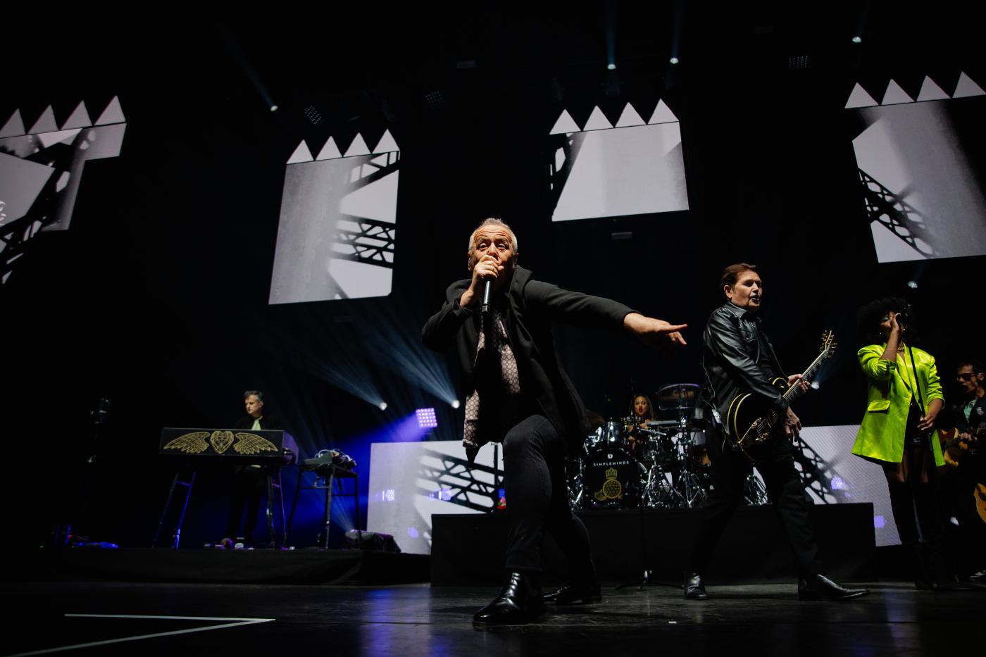 Simple Minds, trionfo al Forum: “Italia nostra casa”