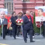 Russia, fiori al Mausoleo di Lenin a Mosca nell’anniversario del compleanno
